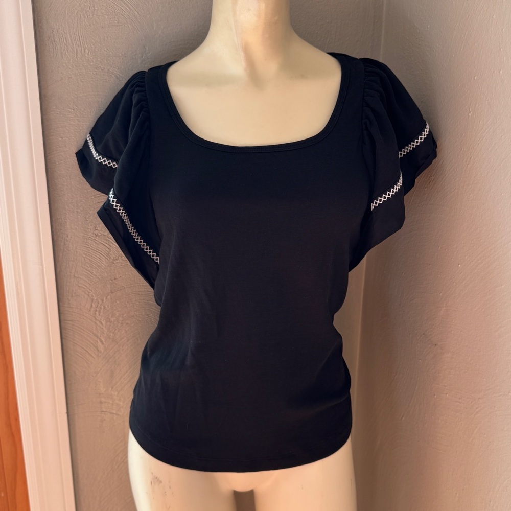 Mauve Anthropologie short sleeve blouse flutter sleeves size Xs black